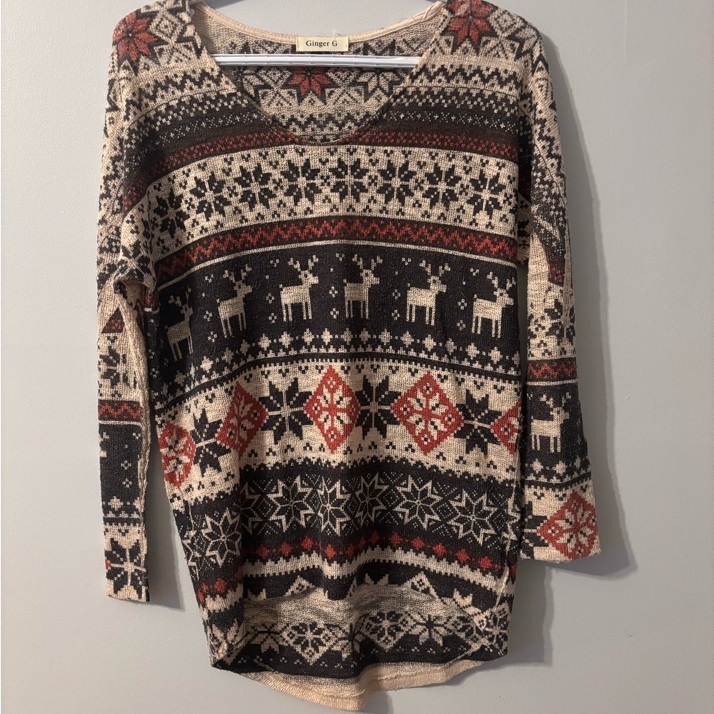 092T Ginger G Women's V-Neck Sweater - Black, Red, and Cream